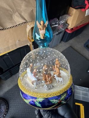 Christopher Radko Nativity Snowfall Italy Glass Tree Topper In Box Rare - Thumbnail 18