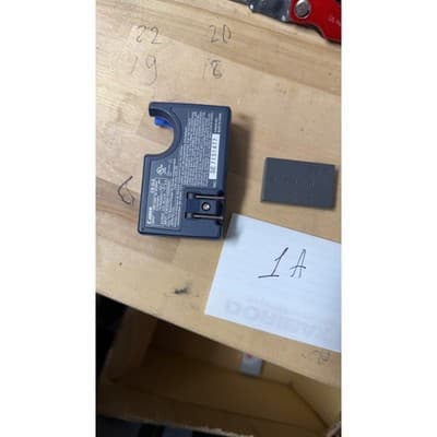 Canon CB-2LS Battery Charger and NB-1LH Lithium Ion Battery Pack Set Genuine - Thumbnail 3