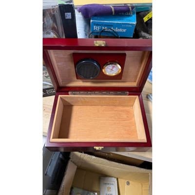 Don Salvatore Wood Cigar Humidor with Hygrometer and Humidifier MPL Monogram - Thumbnail 2