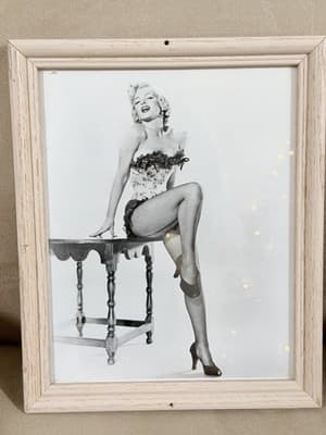 Classic Hollywood Framed Wall Art – Set of 3 Black & White Prints - Thumbnail 4