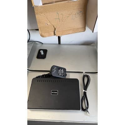 D-Link DGS-2208 8-Port Desktop Gigabit Switch Black Silver Network Hub - Thumbnail 3