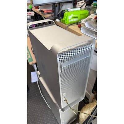 Apple Power Mac G5 A1047 2GHz 512MB 160GB Vintage Desktop Tower As-Is - Thumbnail 2