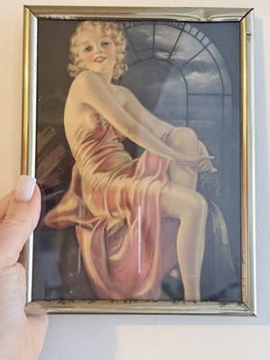 Vintage Pin-Up Glamour Print Framed – 1930s Style Art, Gold Tone Frame