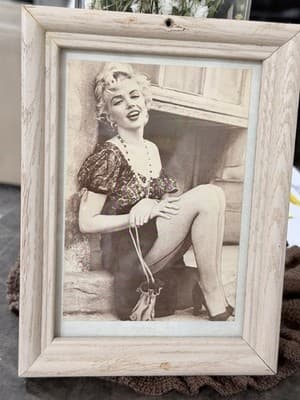 Vintage Marilyn Monroe Style Postcard Print Wood Frame 6x8 Retro Hollywood