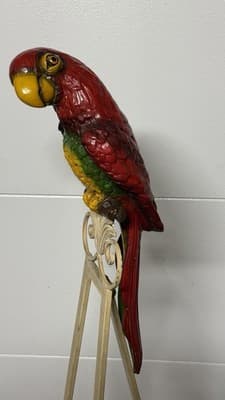 Vintage Parrot Statue Universal Statuary Corp 1976 Resin Bird NO STAND - Thumbnail 4