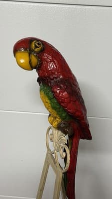 Vintage Parrot Statue Universal Statuary Corp 1976 Resin Bird NO STAND - Thumbnail 6