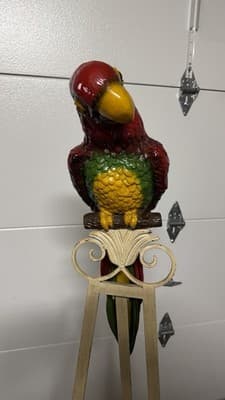 Vintage Parrot Statue Universal Statuary Corp 1976 Resin Bird NO STAND - Thumbnail 9