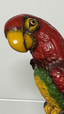 Vintage Parrot Statue Universal Statuary Corp 1976 Resin Bird NO STAND - Thumbnail 5