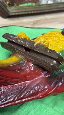 Vintage Parrot Statue Universal Statuary Corp 1976 Resin Bird NO STAND - Thumbnail 19