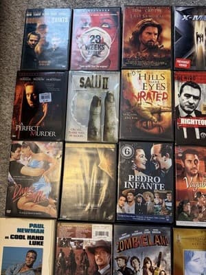 DVD Movie Lot 18 Titles Titanic Dirty Dancing X-Men Zombieland - Thumbnail 4