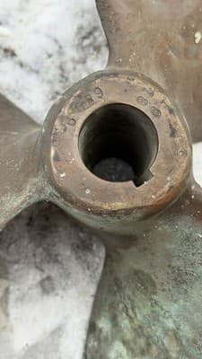 Vintage Bronze Boat Propeller 3 Blade Nautical Marine Decor Patina - Thumbnail 3