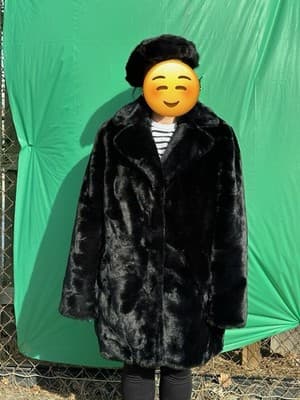 Donna Salyers Fabulous Furs Faux Fur Coat – Size XL - Thumbnail 2