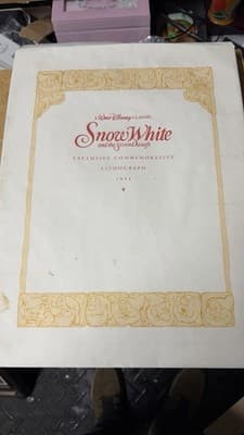 Disney Snow White Seven Dwarfs 1994 Commemorative Lithograph Disney Store - Thumbnail 11