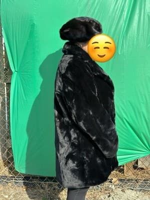 Donna Salyers Fabulous Furs Faux Fur Coat – Size XL - Thumbnail 3