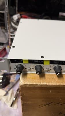 Intelix Audio Mixer Rack Unit Tested Working No Power Cable - Thumbnail 2