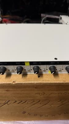 Intelix Audio Mixer Rack Unit Tested Working No Power Cable - Thumbnail 3