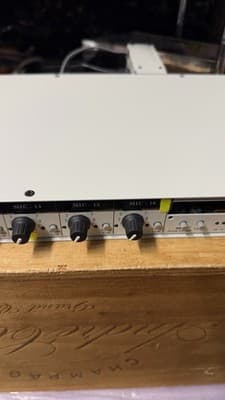 Intelix Audio Mixer Rack Unit Tested Working No Power Cable - Thumbnail 4