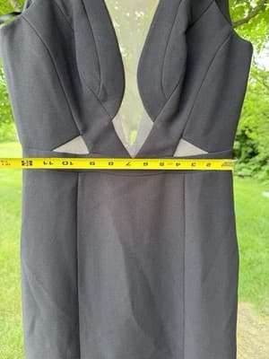 BCBGMAXAZRIA Black Mesh Plunge Sleeveless Maxi Gown Dress Size 6 NWT - Thumbnail 5