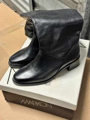 Markon Women’s Black Leather Ankle Boots Size 6 Slouch Low Heel