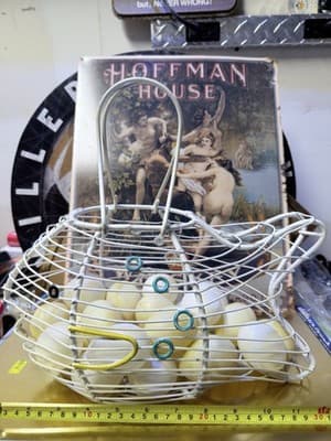 Iron Art Eggs Storage Basket Chicken Shaped Egg Holder Household Vegetables - Thumbnail 3