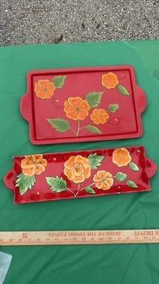 Temp-tations by Tara Red Floral Serving Trays Set of 2 Rectangular Platters - Thumbnail 2