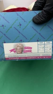 Madame Alexander Red Gold Green Christmas Tree Topper Doll w/ Box 540853 - Thumbnail 9