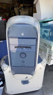 Apple Power Mac G4 Graphite Desktop 450MHz 30GB Vintage Mac As-Is - Thumbnail 2