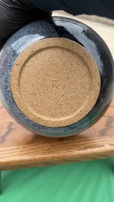 Handmade Studio Pottery Bowl Gray Black Glazed Stoneware 8.5” - Thumbnail 9