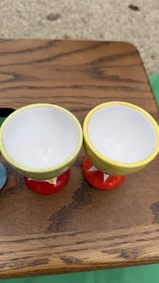 Set of 5 Italian Hand Painted Ceramic Egg Cups Nino Parrucca Ustica - Thumbnail 11
