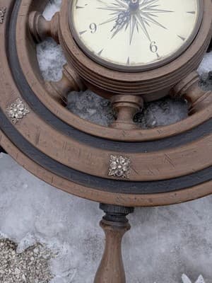 Vintage Nautical Ship Wheel Wall Clock – Plastic Decorative Maritime Clock - Thumbnail 3