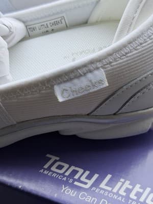 Tony Little Cheeks Lightweight Shoes Women’s Size 6 White New - Thumbnail 2