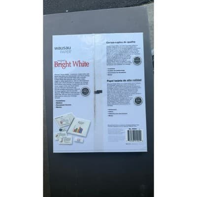 Wausau Paper Bright White Premium Card Stock 65lb 8.5x11 100 Sheets 90901 - Thumbnail 2