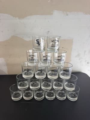Lot of 19 Jack Daniel’s Tennessee Honey Whiskey Glasses + 1 Sox Glass - Thumbnail 3