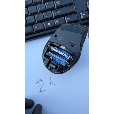 Acer Wired Multimedia Keyboard with Volume Dial and Logitech Wireless Mouse Bund - Thumbnail 12