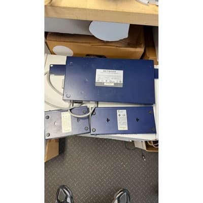 Netgear Networking Bundle JGS524 24 Port Switch GS108 8 Port Switch DS108 Hub - Thumbnail 11