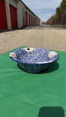 Blue Spongeware Farm Animal Serving Bowl Rustic Pottery 11.5 in - Thumbnail 6