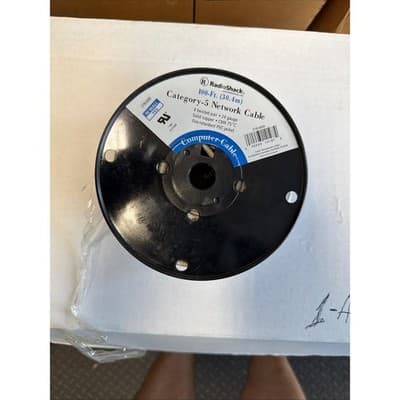RadioShack 100ft Cat5 Network Cable 24AWG Solid Copper CMR In-Wall 278-0830 - Thumbnail 2