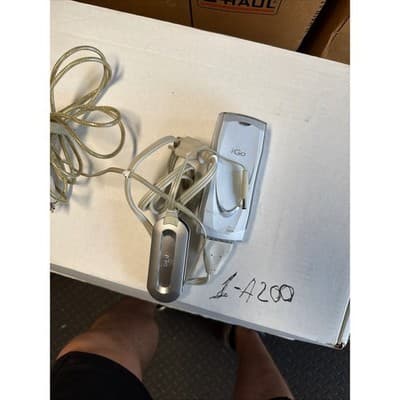 iGo Juice 70 Universal AC DC Power Adapter Laptop Charger PS0055 Silver