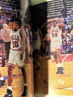 Michael Jordan For the Love of the Game My Story Vintage Basketball Book - Thumbnail 4
