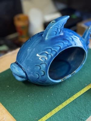 Rare Vintage Blue Pottery Fish Hanging Ashtray w/ Chain MCM Mid Century Modern - Thumbnail 2