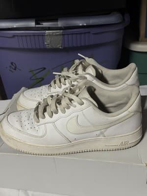 Size 10 - Nike Air Force 1 '07 Low Triple White - Thumbnail 6