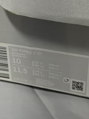Size 10 - Nike Air Force 1 '07 Low Triple White - Thumbnail 3