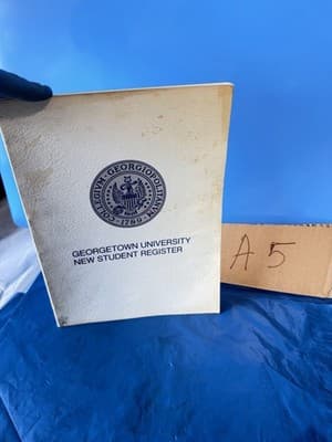 Vintage 1971 Georgetown University New Student Register Hardcover Directory