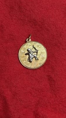 Vintage 14K Gold Sagittarius Zodiac Disc Charm Pendant 5.46g