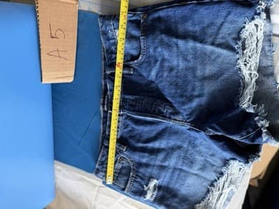Calvin Klein Jeans Women’s Denim Distressed Cutoff Shorts Size 29 Blue - Thumbnail 4
