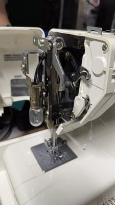 SEARS Kenmore 385.12912 Sewing Machine w/ Case & Manual No Pedal No Power Cord - Thumbnail 12