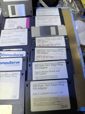 Vintage 3.5” Floppy Disk Lot IBM Token-Ring Novell Client Brain Quest Mixed Set - Thumbnail 5