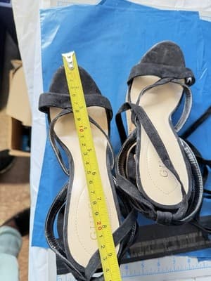 Guess Black Suede Lace Up Cork Heel Sandals Women’s Size 8 - Thumbnail 6