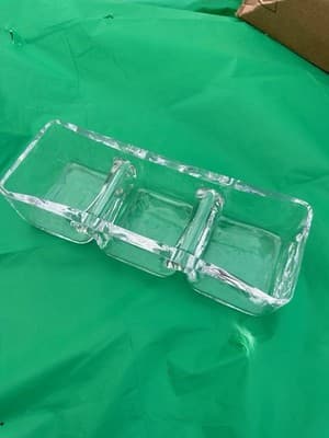 Glass Divided Serving Dish 3 Section Relish Tray Clear Appetizer Candy Tray - Thumbnail 2