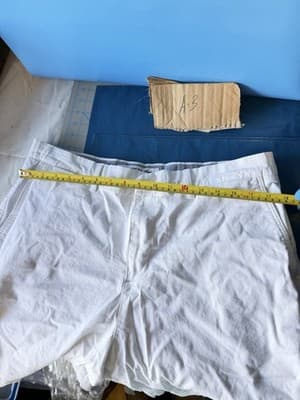 Lacoste White Bermuda Shorts Women’s US 36 Regular Fit Cotton Casual - Thumbnail 3